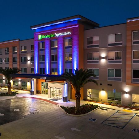 Holiday Inn Express & Suites - Hawaiian Gardens By Ihg Esterno foto
