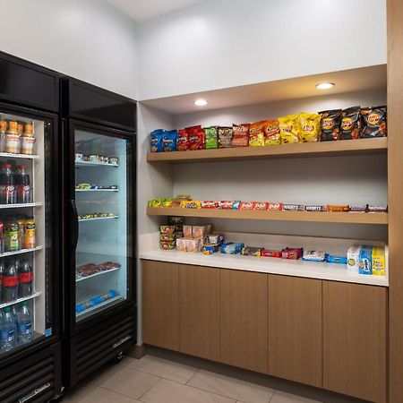 Holiday Inn Express & Suites - Hawaiian Gardens By Ihg Esterno foto