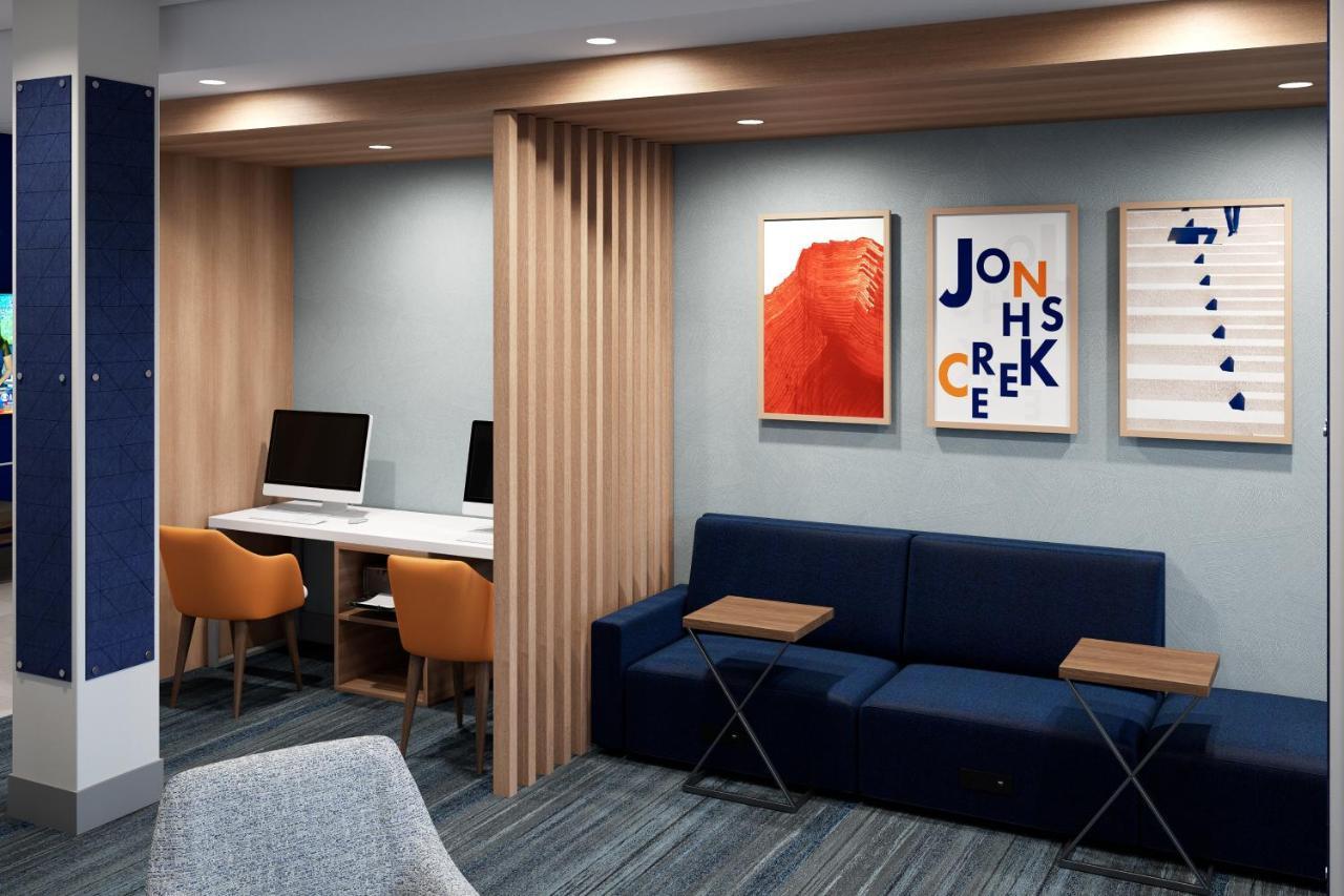 Holiday Inn Express & Suites - Hawaiian Gardens By Ihg Esterno foto